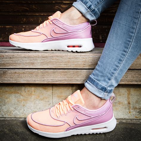 Lila Air Max Schuhe 